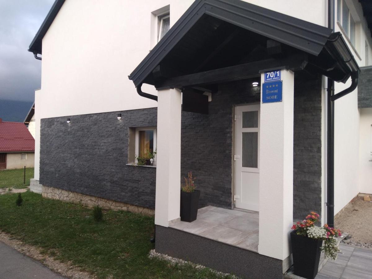 Rooms Vanteo Korenica Eksteriør bilde